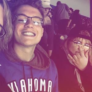 Meet your Posher, Seth